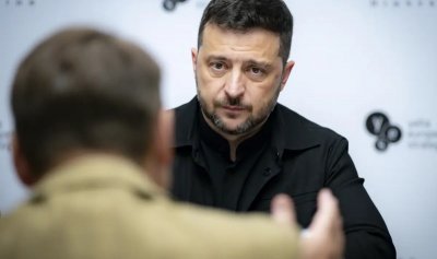 Зеленски вдига учителските заплати