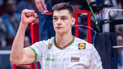 Отнеха наградата на Алекс Николов