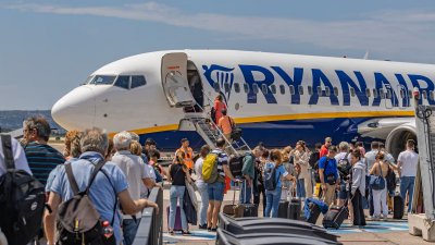 Ryanair преминава изцяло към дигитални бордни карти от 12 ноември