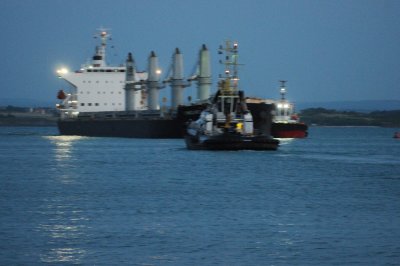 Трупове на кораб в Бургас: Откриха телата на двама моряци в хамбар