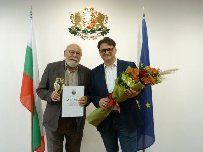 Министърът на културата връчи на Владимир Зарев Голямата награда „Христо Г. Данов“