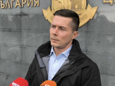 Кметът на Царево скочи на Асен Василев след потопа