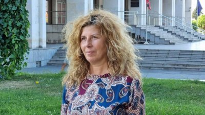 Правят втора експертиза за блудството на учителка с 4-годишно дете в Каблешково