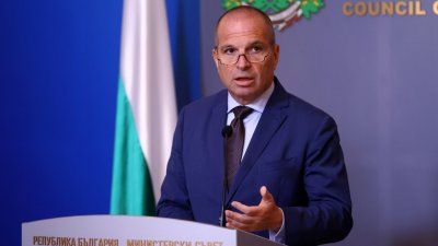 Министър Караджов: Подцених силата на корупционната мрежа в ДАИ 