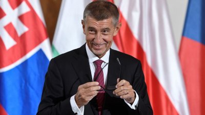 Популистите на Бабиш трупат преднина в Чехия