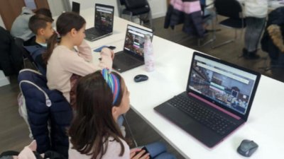 55 000 шестокласници се потиха на тест по математика днес
