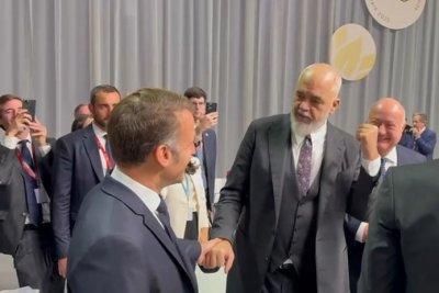 Евролидери се подиграха на познанията по география на Тръмп