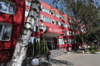 Авариен ремонт остави без топла вода "Дружба" 1