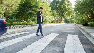 Само за 10 дни: 260 пешеходци глобени за неправилно пресичане 