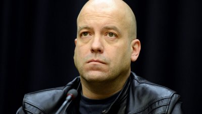 Иво Сиромахов си тръгва от телевизията на Слави Трифонов