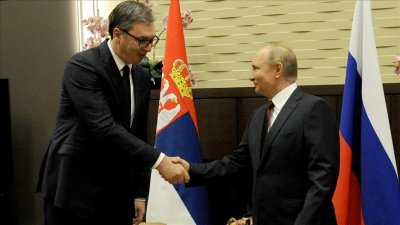 САМАЯ МОГУЧАЯ: Вучич спешно праща пари на дружката си Путин