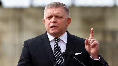 Фицо няма да подкрепи новия пакет антируски санкции