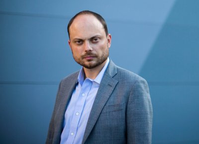Русия отново издирва опозиционера Владимир Кара-Мурза