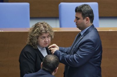 Шефът на кабинета на Киселова: БСП няма да стои в управляващата коалиция, ако председателят на НС си тръгне 