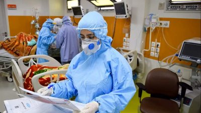В Иран „сменят пола“ само за 12 000 долара