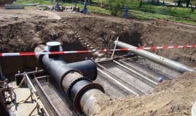 Бойко се уреди с нова канализация