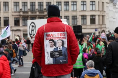 В Брюксел е страшно, над 150 000 излязоха на протест срещу пенсионната реформа! (СНИМКИ)