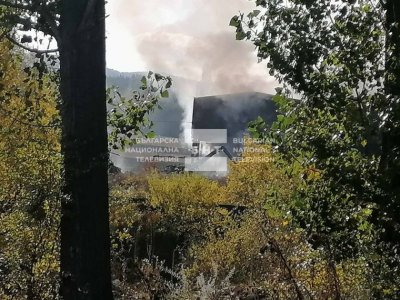 Взривове са предшествали пожара в "Стомана Индъстри" в Перник (СНИМКИ)