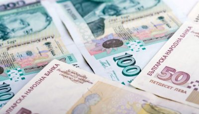 Все по-малко хора си купуват недостигащ стаж за пенсия