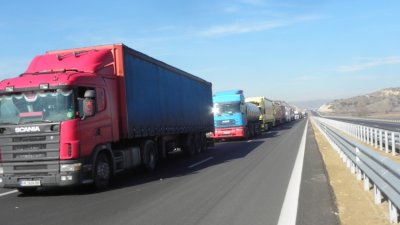 Тол камери дебнат за претоварени тежкотоварни автомобили