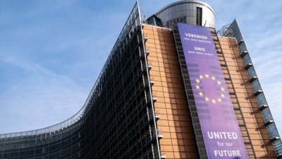 Дания: ЕС да съкрати бюрокрацията, но да не кляка пред Тръмп 