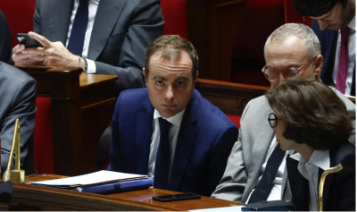 Френските социалисти заплашиха да свалят правителството до понеделник