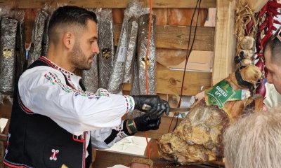 Еленският бут отново събра хиляди гости в Елена
