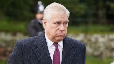 Британският принц Андрю се отказа от всичките си титли заради скандала с Епстийн