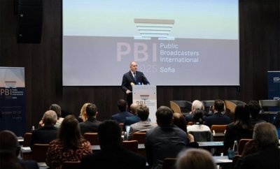 Радев: Обществените медии трябва да са независими, не да молят властта за пари
