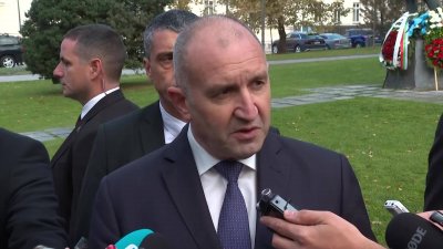 Радев наложи вето на промените в Закона за ДАР