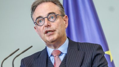 Белгия заплаши да блокира финансирането на Украйна със замразени руски активи
