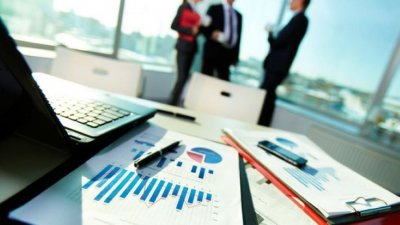 Близо 28% от фирмите предвиждат нови назначения, 22% планират съкращения