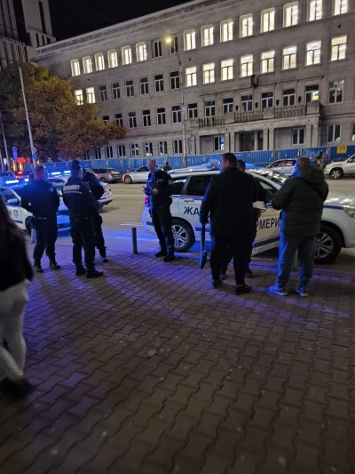 Само в Lupa.bg: 150 полицаи завардиха София, търсят убиеца на детето в мола
