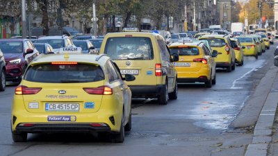 Столичните таксита с нови цени, СОС ще ги определи днес