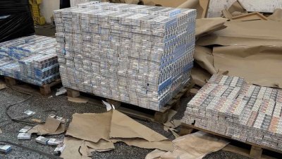 Спипаха контрабандни цигари за над 2,3 млн. лева на „Капитан Андреево“