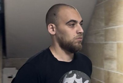 10 г. затвор за Денис от Пловдив, горил с цигара, дупчил с отвертка и пребивал жена си