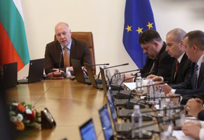 Ударници: Заседанието на МС продължи 35 минути за 35 точки 