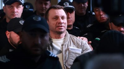 Властта се притесни: Сарафов изиска делото „Хасърджиев“