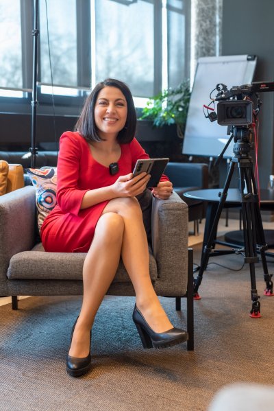 Деси Стоянова може да се върне на екран за постоянно