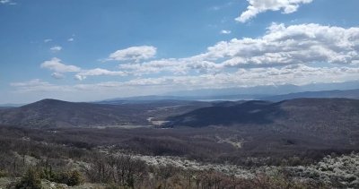 Издириха заблуден турист в района на Лозенската планина