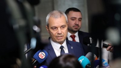 Осъдиха лидера на "Възраждане" за клевета 