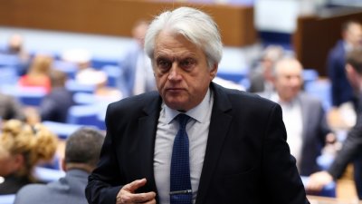 Бойко Рашков се ядоса и напусна дебата за ДАР И ДАНС