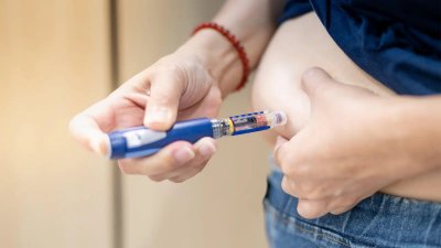 Идиоти: Над 8000 души си бият инжекции за диабет с цел отслабване