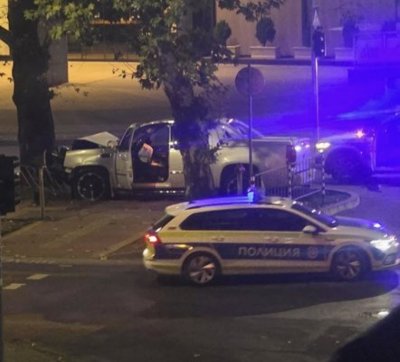 25-годишен пиян шофьор с кадилак е предизвикал катастрофата в центъра на Пловдив