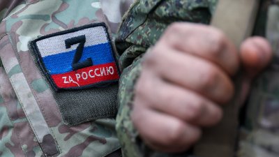 "Герой" на Путин с ампутиран крак изнасили 12-годишната си доведена дъщеря