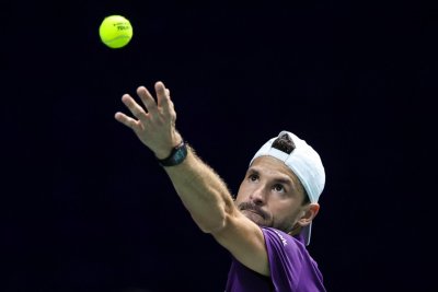 Григор и Медведев в епизод номер 12