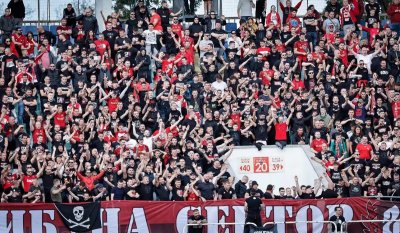 Сектор "Г": Мощна подкрепа за "армейците" 