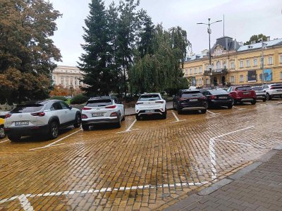 Край на безплатното паркиране на електрически автомобили