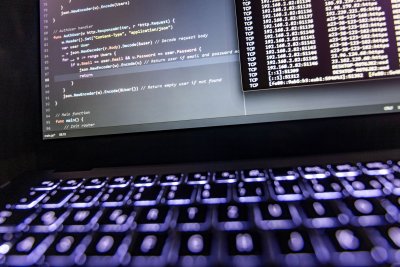 Хакери откраднаха данни от милиони смартфони в Белгия