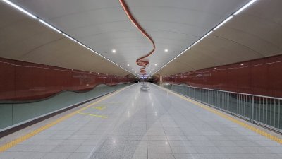 ВАЖНО! Спират третата линия на метрото през уикенда